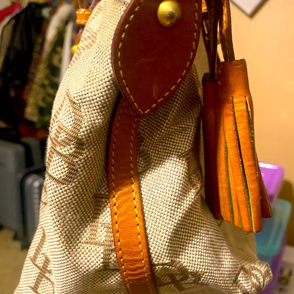 Dooney & Bourke Monogram Shoulder Handbag - Picture 6 of 8